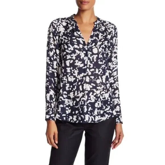 Vince Silk Confetti Blouse Size 10 Long Sleeve Split Neck Navy & White - Picture 1 of 11